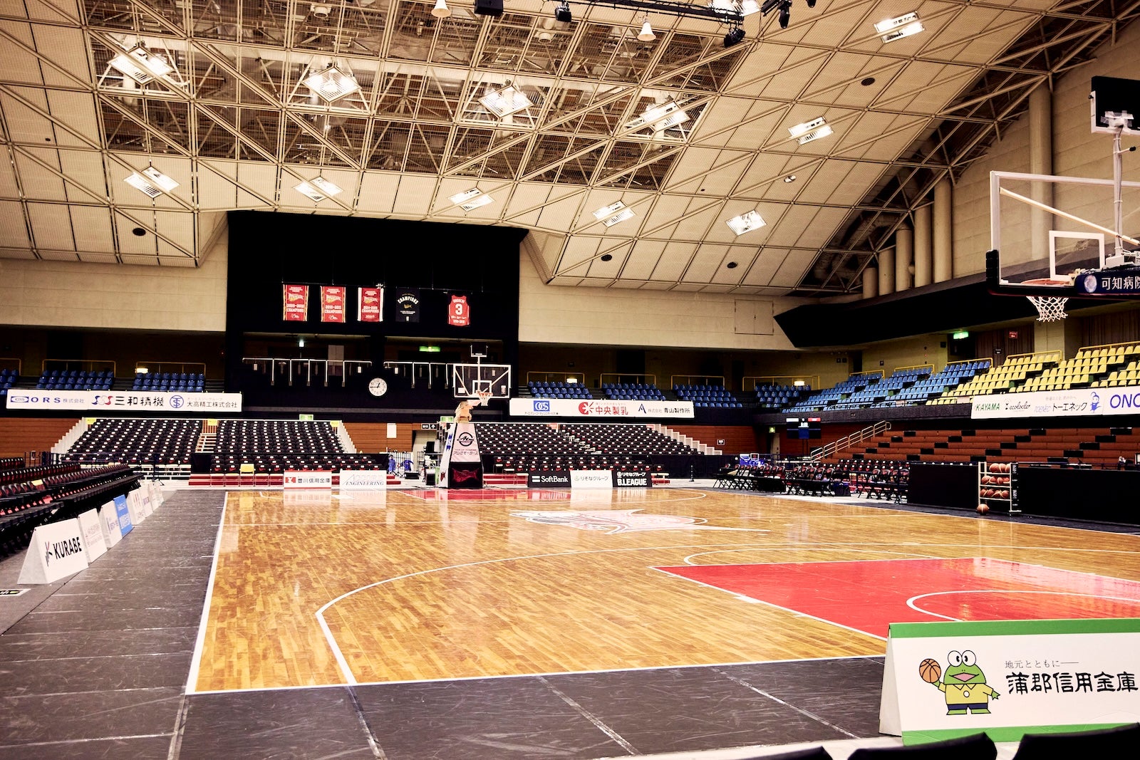 ARENA 3RD 画像