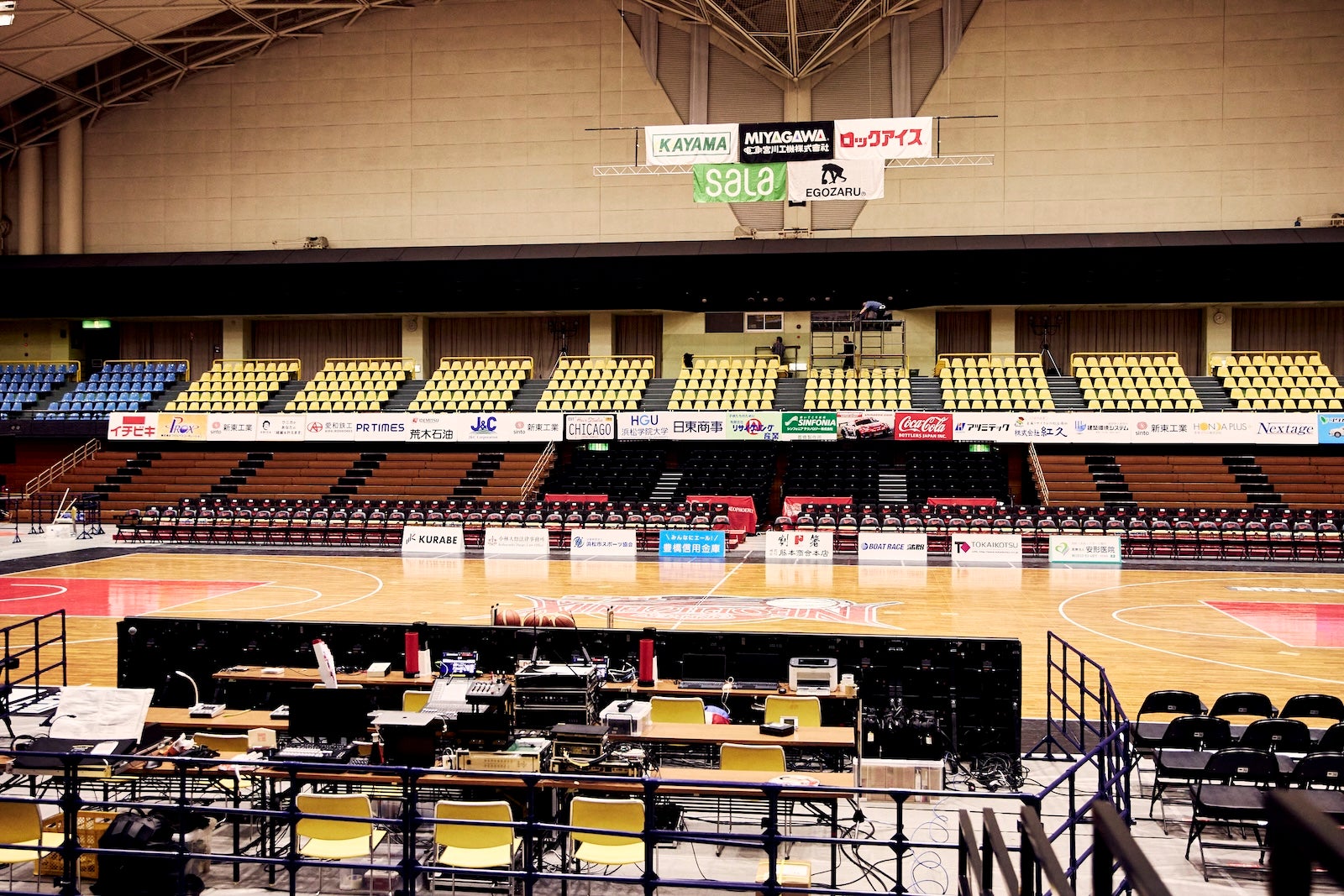 1F STAND CENTER 画像